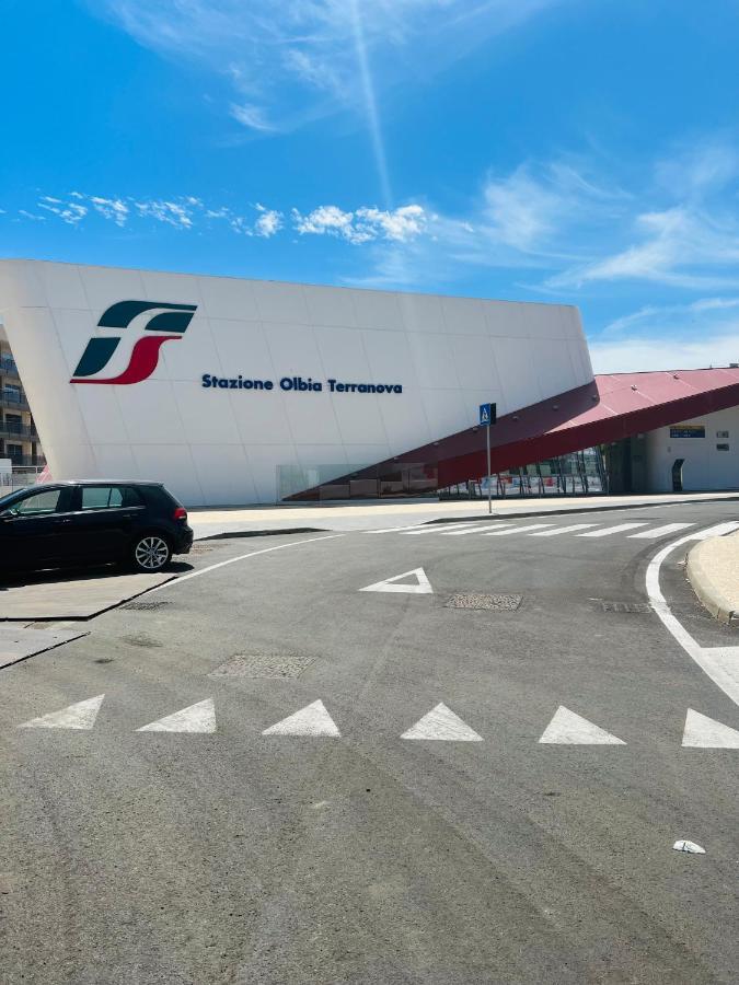 Les Chambres De Francoise Guest House Olbia Exterior foto